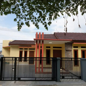 Jual rumah di Griya Indah Serpong Lt.108m Lb.40m