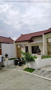 Jual Rumah Taman Kayangan Mijen Semarang