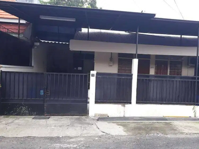 Murah POL Turun Harga Cocok utk Investasi Rumah Darmo Baru Timur