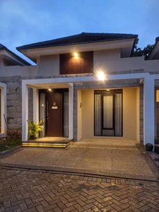 Rumah Cluster De Villa Garden Banyumanik Pudak Payung