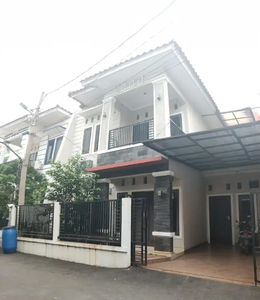 rumah cluster eksklusif hanya 8 rumah
di Kalisari Pasar Rebo Jaktim