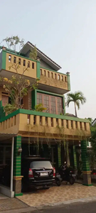 Rumah di sewakan di Delatinos BSD Serpong Tangerang