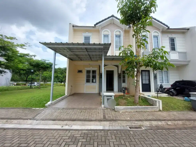 Rumah dijual di Azura Vanyapark Bsd Serpong Tangerang