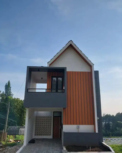 Rumah Investasi Rumah Villa 2 Lantai Murah SHM di Lembang Bandung
