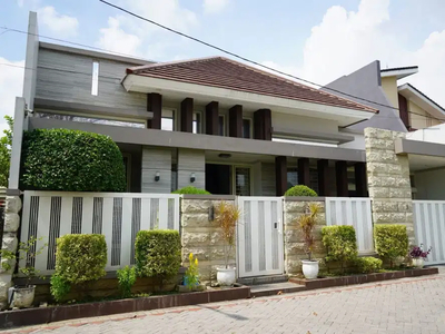Rumah Luas Mewah Dijual Murah Gayung Kebonsari Surabaya Selatan