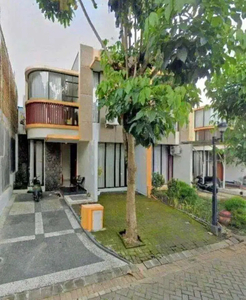 Rumah Modern 2 Lantai Permata Jingga West Area