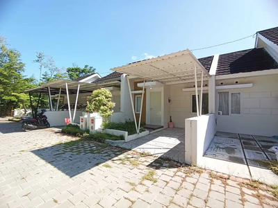 Rumah Modern dalam Cluster di Prambanan Klaten