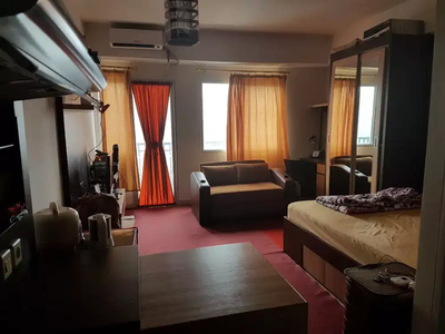 Apartemen studio full furnished area kampus UI, dekat sta Pondok Cina