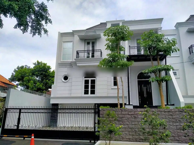 BRAND NEW HOUSE LUXURIOUS MODERN CLASSIC DI KEBAYORAN BARU