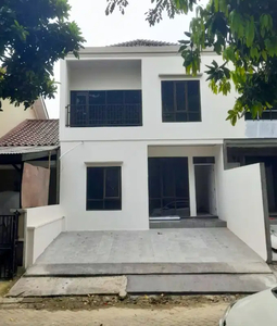 Dijual rumah 2 lantai, bundaran depan Citra raya cikupa tangerang