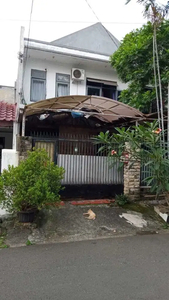 Dijual Rumah 2 Lantai di Pulomas, Jakarta Timur