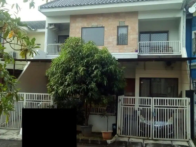 Dijual Rumah 2 Lantai Siap Huni di Jl. Anggrek Loka Siap KPR J-18503