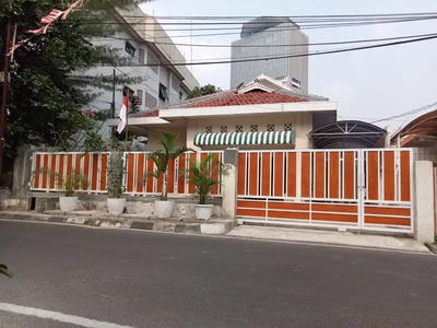 Dijual Rumah Murah LT 568 mtr Cikini, Jakarta Pusat