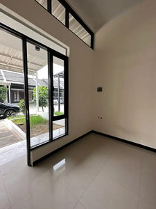 Disewa Rumah Baru Minimalis di Taman Kopo Indah 5 Cluster Sherwood