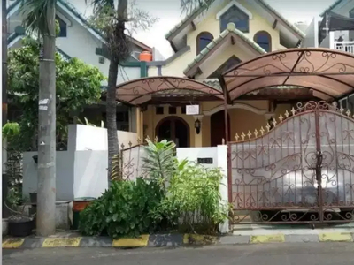 Disewakan Rumah Cantik Ramah Keluarga Graha Raya Bintaro