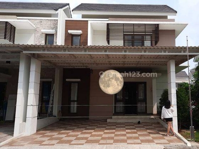 Disewakan Rumah Cluster Burgundy di Summarecon Bekasi