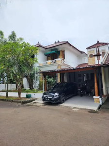 For Sale Rumah di Riverpark Bintaro