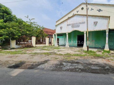 Gudang murah strategis dekat jalan raya jaten solo