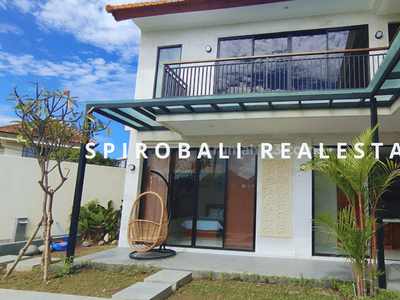 Monthly And Yearly Rent 3 BR Villa With Ricefield View In Seminyak
