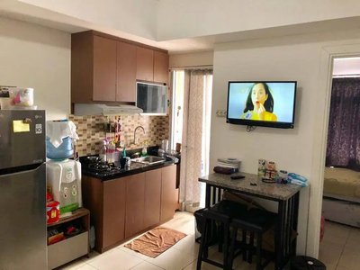 ready unit apartemen green lake sunter,tipe 2kamar furnished,view pool