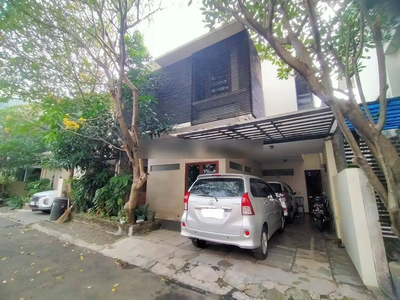 Rumah 3 Lantai Bagus Semi Furnished SHM di Cipete, Jakarta Selatan