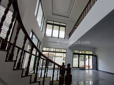 Rumah 650m² di Pluit Timur, Nego