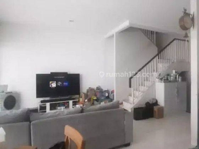 Rumah Bagus di Bintaro Discovery Conserva Sektor 9 Lt.120 M