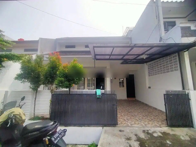 Rumah Bagus Unfurnished SHM di Sektor 9, Tangerang Selatan