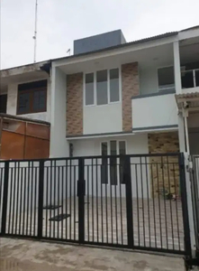 Rumah Baru Kelapa Gading Permata Biru 5x13m 2 Lantai, Strategis