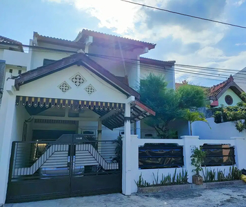Rumah dengan Tanah Luas dekat Kampus STIPRAM Banguntapan
