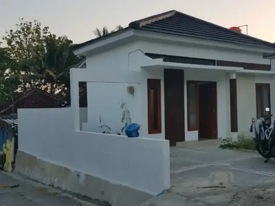 Rumah di Jalan Wates Belakang Basarnas Sedayu