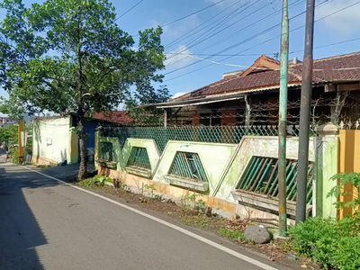 Rumah di jual tengah kota