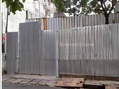 Rumah Dijual Hitung Tanah Saja di Sayap Dewi Sartika