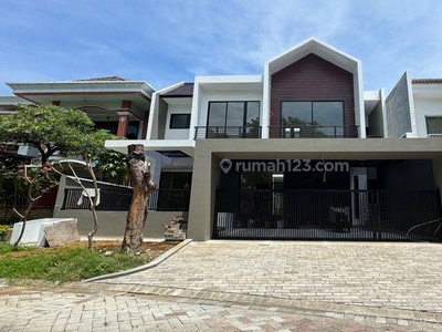 Rumah Minimalis 2 Lantai HGB di Graha Famili