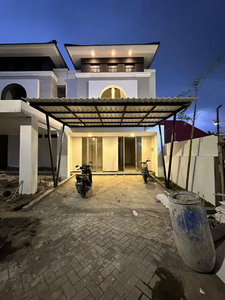 Rumah Murah Tipe 2 Lantai De Vila Group Lokasi dekat SPBU Pudak Payung
