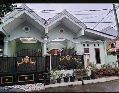 Rumah Seken Dijual Siap KPR di Taman Harapan Baru Harga Nego J-18339