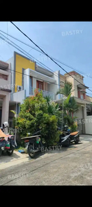 Rumah Siap Huni Bunga Bunga Soekarno Hatta Suhat Dekat Kampus