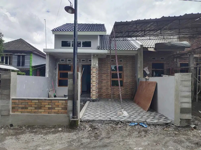 Rumah Siap Huni Cantik Di Jual Murah Dekat SMPN 2 Kalasan Sleman Jogja