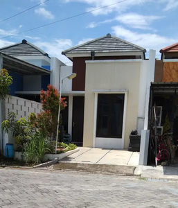 Rumah Siap Huni Sinar Bukit Asri Fatmawati