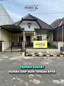 Rumah Siap Huni Terawat di Taman Sulfat Blimbing Kota Malang