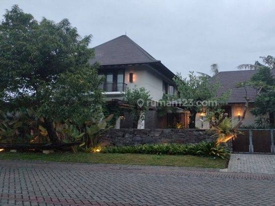 Rumah Tropical Modern Bukit Golf, Citraland Bagus Semi Furnish
