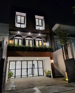 Turun Harga, Dijual Rumah 3 Lantai Brand New Area Pondok Indah