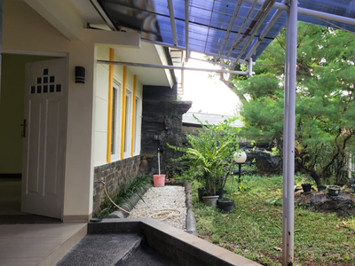 Disewa Rumah Siap Huni Bangunan Kokoh dan Lokasi Strategis @Jl Pa