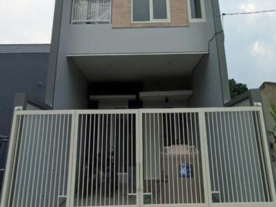 Rumah Baru Gress di Pradah Permai Surabaya (Area Madam Chang Darmo Permai), Minimalis, 2 Lantai, Siap Huni