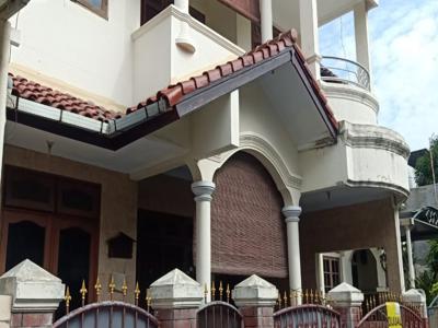 Rumah Besar 2 Lantai Siap Huni di Kelapa Gading Jakarta Utara