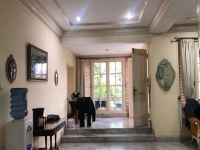 Dijual Rumah Strategis Jl. Hanglekiu, Kebayoran Baru, Jakarta Sel