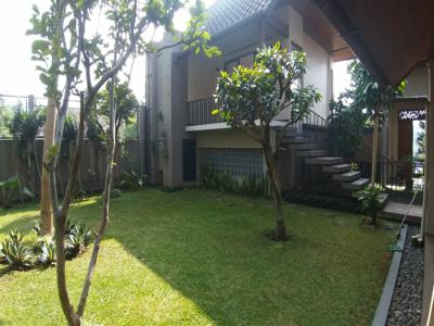 Dijual Rumah Vila 2 Lantai Resor Dago Pakar Bandung Utara