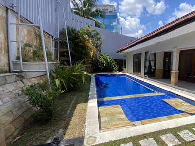 Disewa Beautiful House with Big Garden at Cipete, Jakarta Selatan