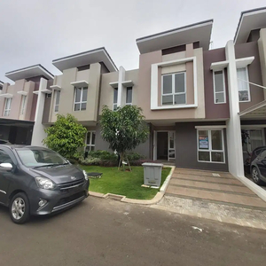 dijual cepat rumah siap huni cluster rossini symphonia gading serpong