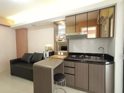 Disewa 2 BR FF lantai rendah Apartemen Bassura City